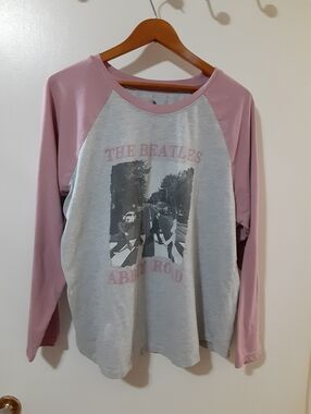 The Beatles Abbey Road Graphic Raglan Long Sleeve Tee Grey/Pink M
